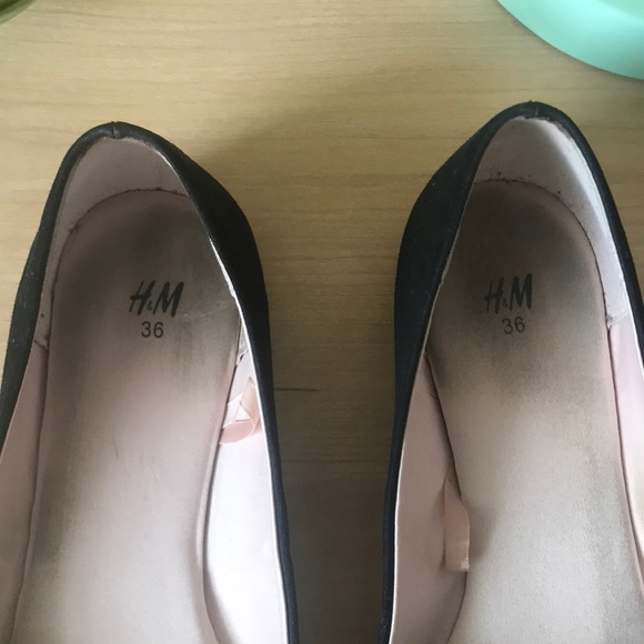 H&M black pointy flats - Picture 4 of 7